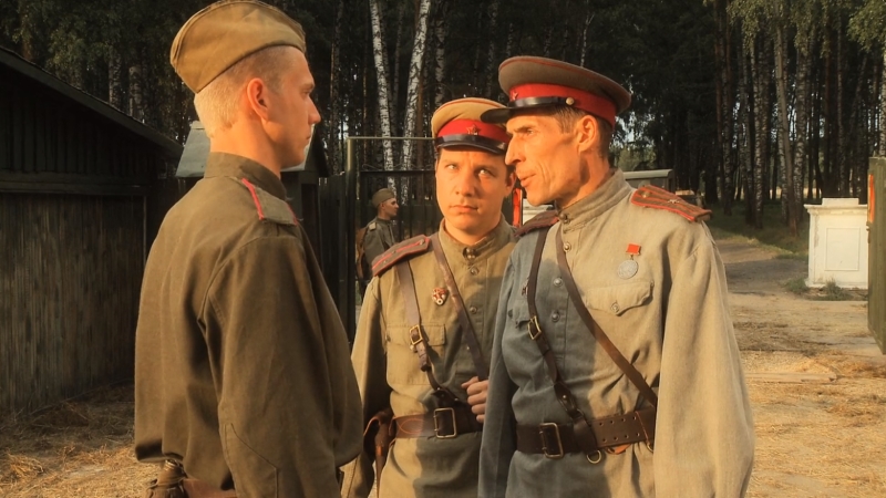 Далеко от войны_Фото 7_Актеры советского и российского кино